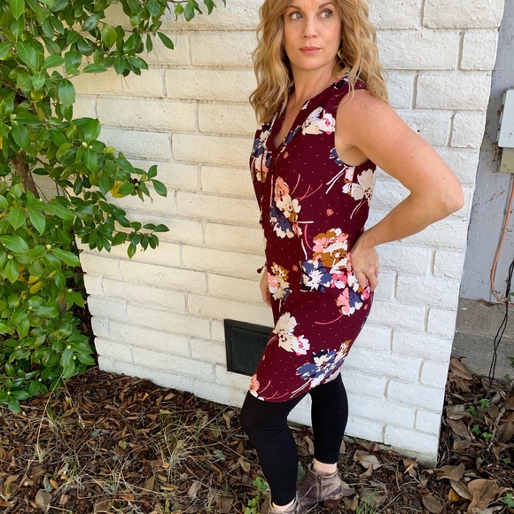 Old Navy Floral Tank Dress - Picture 5 of 5
